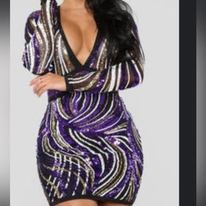 Sequence Dress Size L